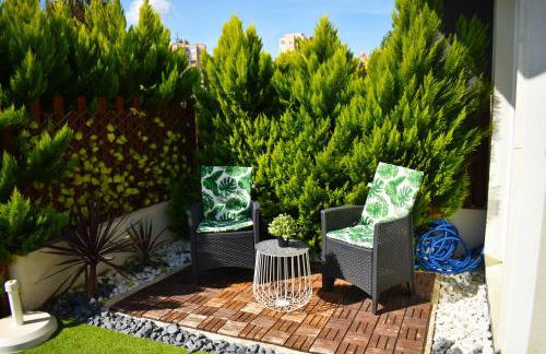 APART TURISTICOS MARINE REST LA MANGA MAR MENOR piscinas privadas - Foto 24