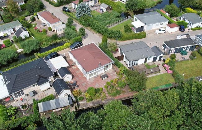 Bungalow in Makkum Near Lake Beach - Foto 19