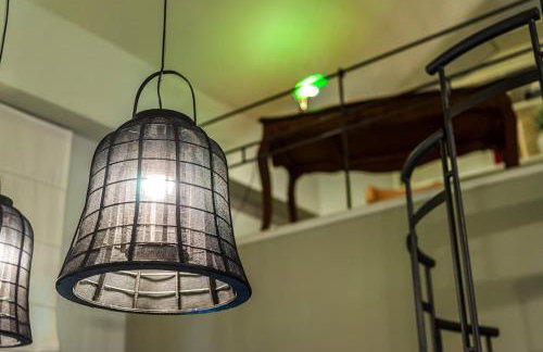 A Majestic Oasis in Keramikos, the Heart of Athens - Foto 34