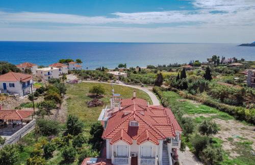 Villa Eleni - Photo 1