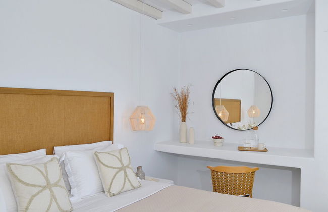 Mythology Naxos Villas & Suites - Photo 36