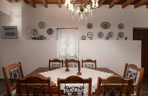 Elegance Villa: Classy Paradise w/ a private beach - Foto 17