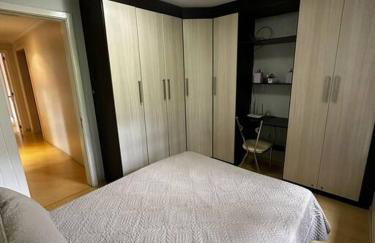 apartamento em bairro nobre suíte com ar condicionado e banheira com hidromassagem - Foto 40