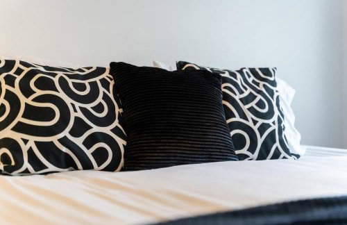 Spacious 3 Bedroom Contractor Stay House in Birmingham B23 near M6 & Fort Dunlop with Free Parking and WiFi - Foto 17