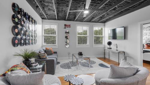 The Sanctuary - Photo 2