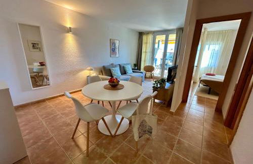 Apartament reformat, Wi Fi, parking, piscina, AC - Foto 6