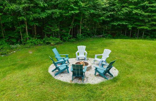 6 Mi to Mt Snow Nature-View Home with Fire Pit! - Foto 31