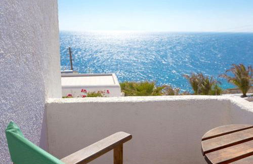 Pahivouni Studios & Suites - Photo 74