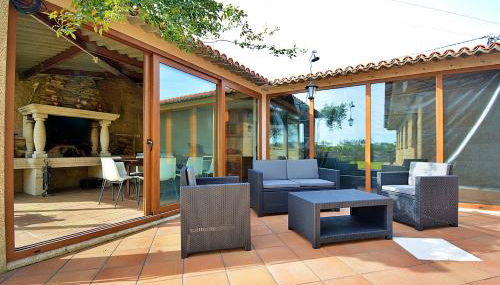 GALIHOST - Villa con piscina en Cambados - Foto 3