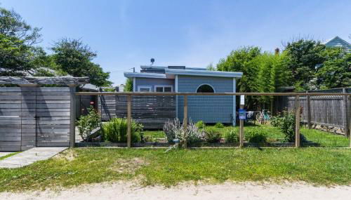 The Surfcomber Unit 1 - Photo 4