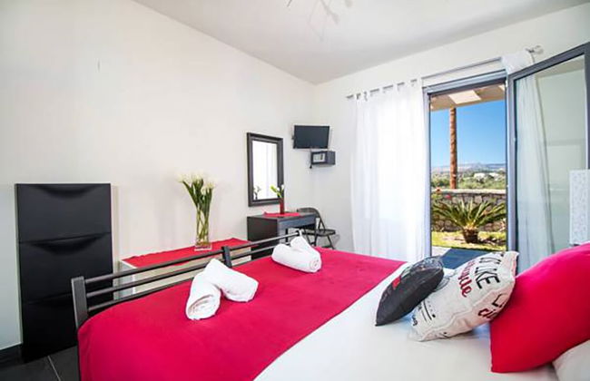 Haraki Villas - Photo 13