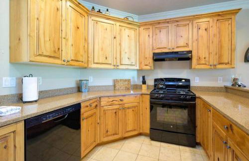 Lakeside Escape 1 BR with Resort Amenities - Foto 14