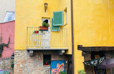 LA GIALLA di Via Silvano 12 - Foto 1