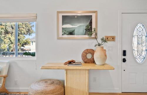 Luxe OB Home, Walk to Beach, Sauna, and Backyard - Photo 14