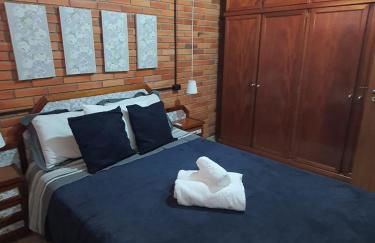 Dúplex 400m do Lago com lareira e garagem - Foto 10