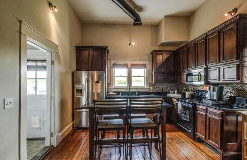 Historic Pet-Friendly Stay Near Broadway w Fire Pit - Foto 39