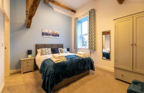 Caer Fedwen Barns Clwyd Cottage Two Bed, Barn Conversion with Private Hot Tub - Foto 1