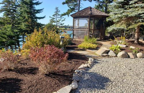 Sunset Cabin by the Sea, Log cabin stunning views - Photo 42