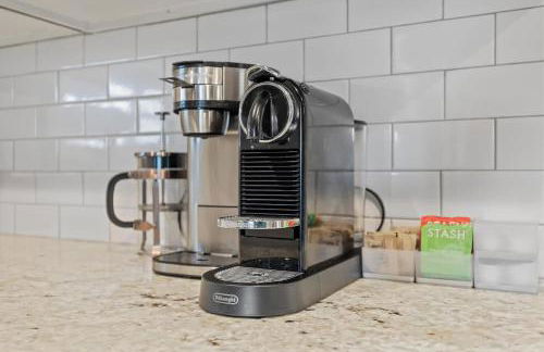 ALX Cape Cod 3-BR Near Old Town & Mount Vernon - Foto 14