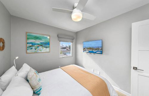 Modern Luxury 2BR Apt in Heart of Ocean Beach - Foto 14