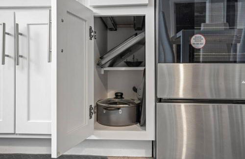 Classic 2BR Detroit's Sugar Hill - Foto 25