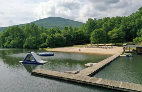 Wintergreen Ridge Retreat - Family Home - Foto 41