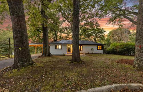 The White Lodge 4BDR Sleeps 8 with Fire Pit - Foto 50