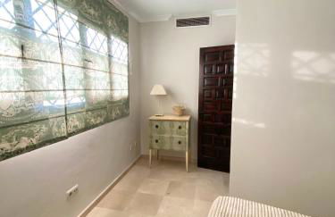 CASA PALACIO SXVIII CON PISCINA en centro histórico de SEVILLA - Photo 71