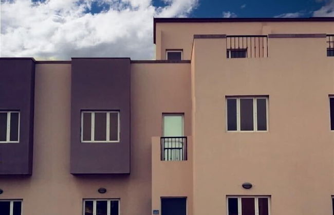 City Villa - Photo 18