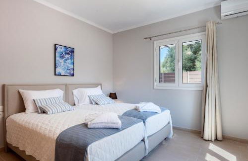 Waterway Luxury Residence-Apartment 1 - Photo 3