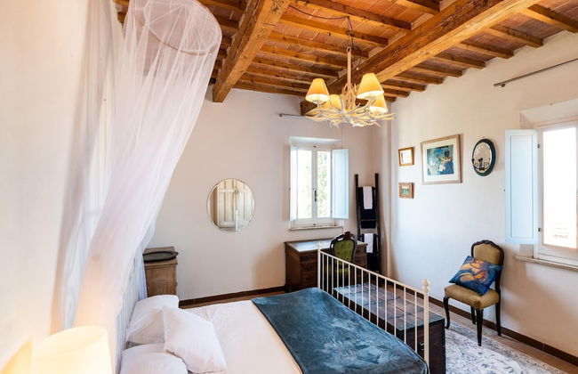 Pet-friendly Umbria Villa - Photo 12