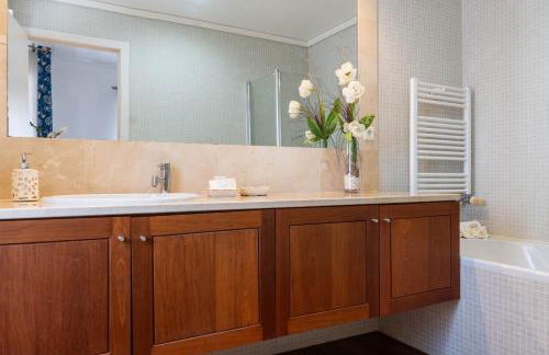 Casa da Arvore Villa by Green Vacations - Photo 16