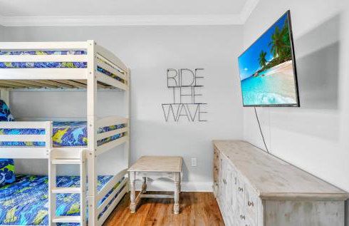 Two Homes, Private Pool, Game Room & Steps to the Beach - Foto 21