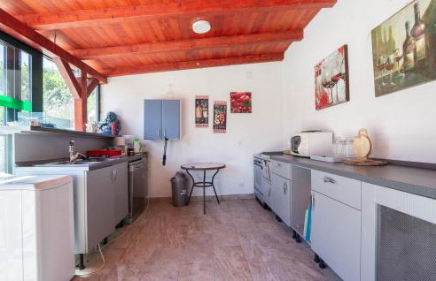 Seven-Bedroom Holiday Home In Dicmo - Photo 19