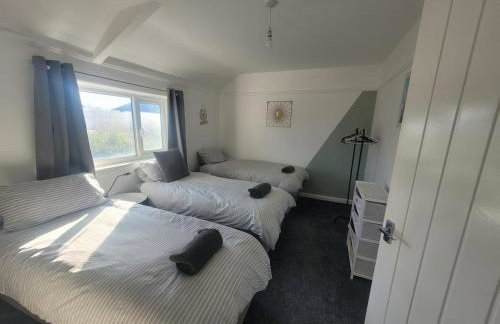 Contractor Friendly Spacious 3 Bed With Private Parking - Foto 5