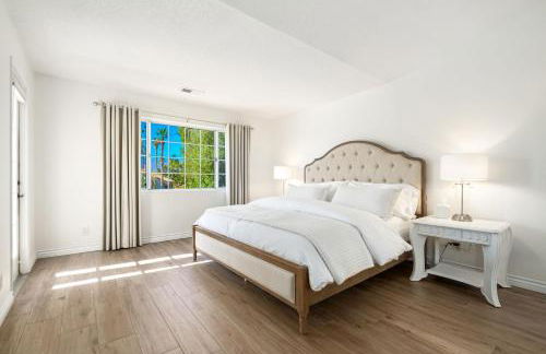 Desert Escape - Renovated, Steps from Pool - Foto 2