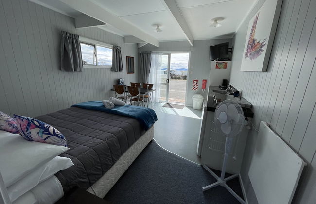 Motutere Bay Top 10 Holiday Park - Photo 37