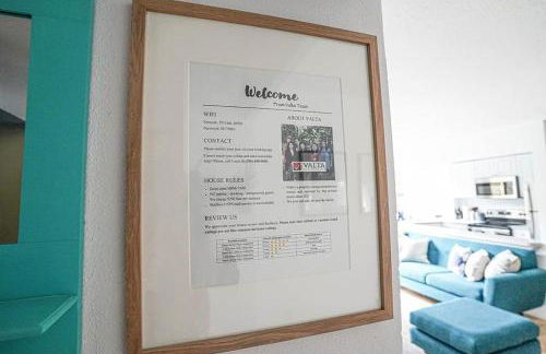 Tranquil 2BR downtown condo, Parking, King bed - Foto 24