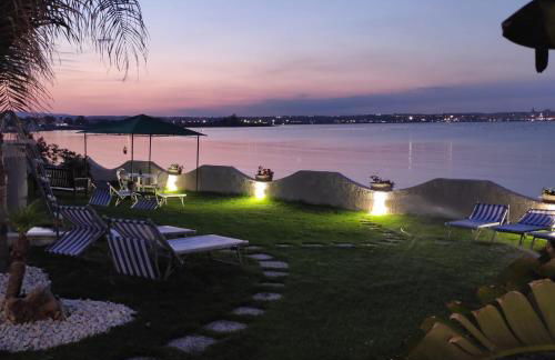 Casa con piscina e vista mare dal giardino - Photo 19