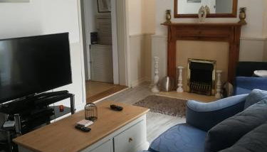 Three Sisters Cottage - Photo 4