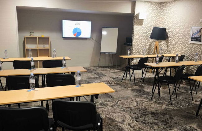 Zenao Appart'hôtels Suresnes - Foto 34