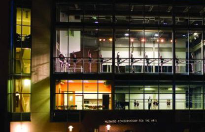 Pristine Walkable Downtown 2BR Apartment - Foto 11