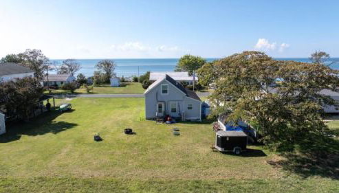 Welcome to Hokie Haven by the Bay - where Chesapeake sunsets meet Hokie spirit. - Foto 5