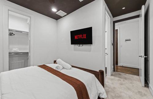 New Luxury Dallas Skyline View with Rooftop - Garage - MiniGolf - Firepit - WORLD CUP - Foto 38