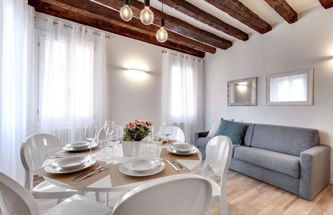 Laguna Apartments Near Giardini Biennale - Photo 31