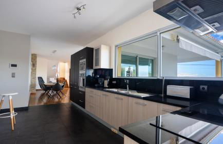 Estrela do Mar - by LovelyStay - Lovely, Sun Filled Villa - Foto 12