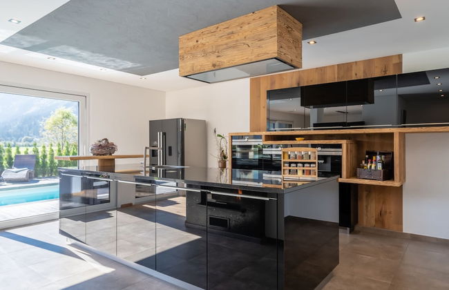 Chalet in Neukirchen by Wildkogel Ski Slopes - Photo 7