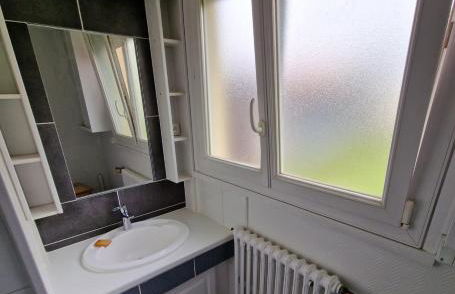 Saint-Jean-de-Braye Combleux Une simple petite maison - Photo 2