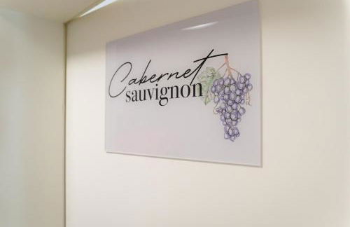 Mediterran Apartments-Cabernet Sauvignon - Photo 5