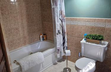 Chesapeake Waterfront Vacation Rental with Dock - Foto 38